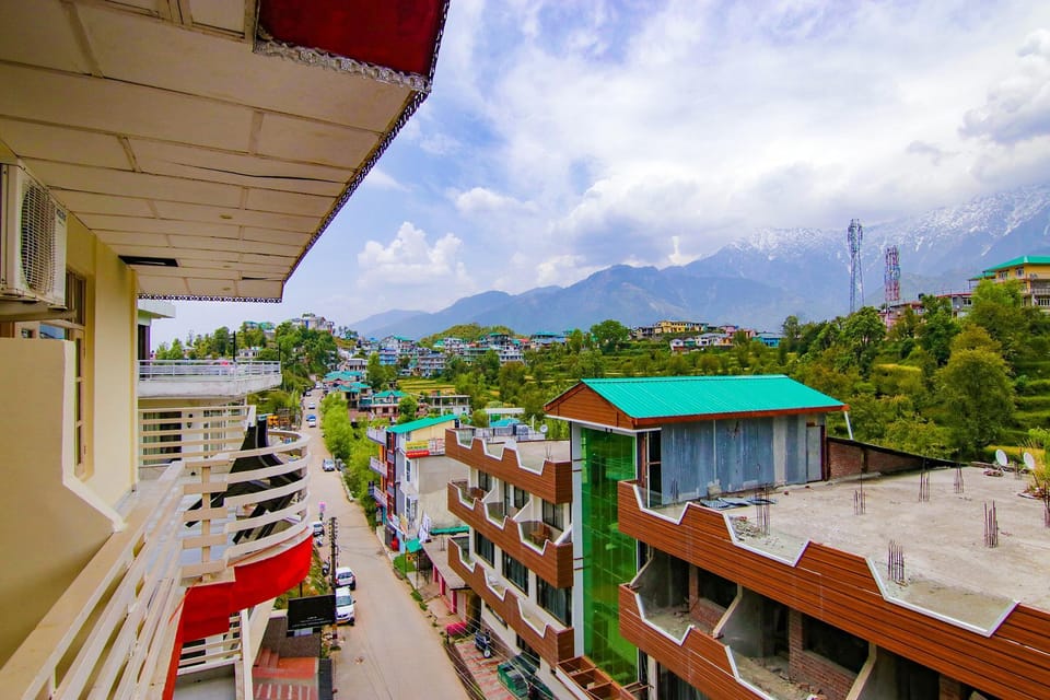 Fab Hotel Mount Edge Hotel in Punjab, India