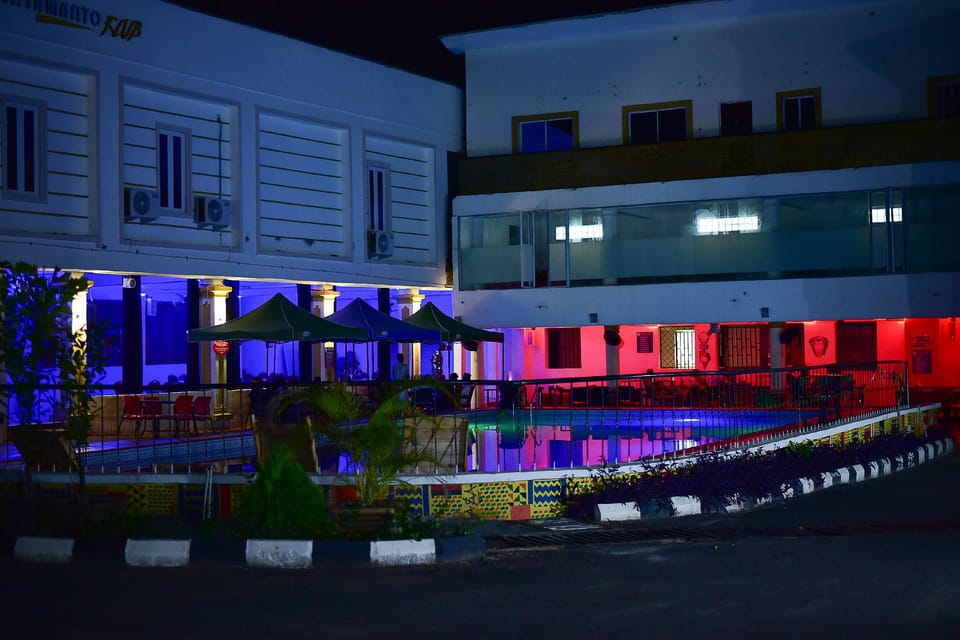 Swimming pool