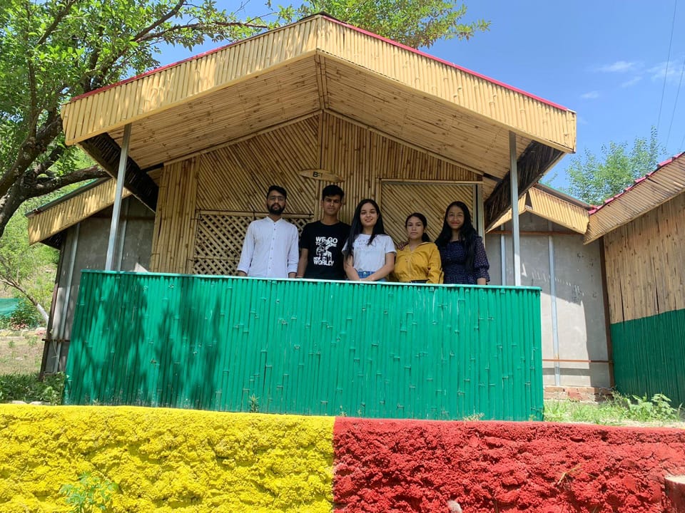 Tirthan village huts Hotel in Himachal Pradesh