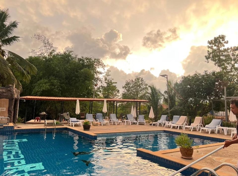 Poonsap Resort Resort in Sala Dan