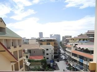 Nikom Court Apartment hotel in Pattaya City