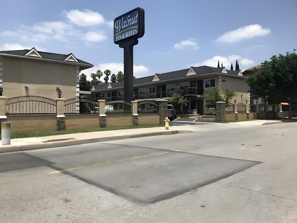 Walnut Inn & Suites West Covina Hotel in West Covina