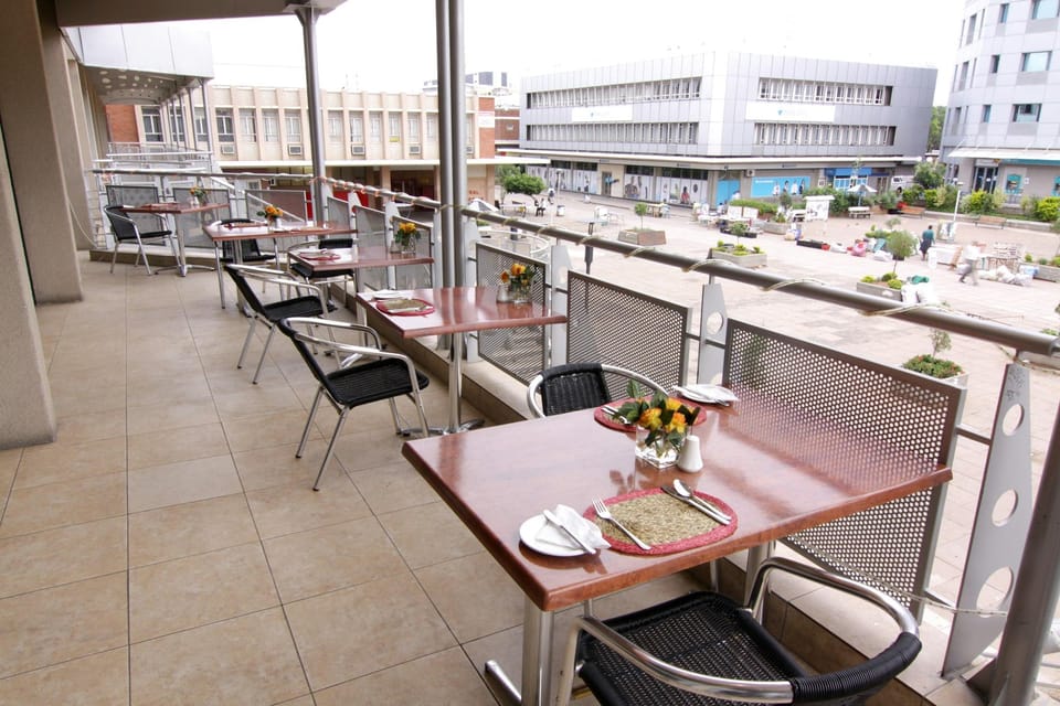 Cresta President Hotel Hotel in North West, South Africa