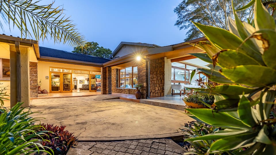 Hotel Numbi and Garden Suites Hotel in South Africa