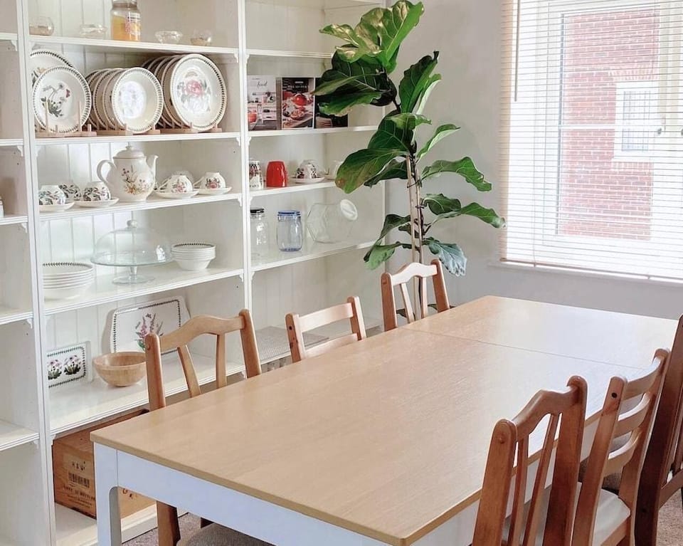 Impeccable 2 Bedroom House in Bicester Hotel in Cherwell District