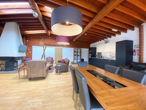 Kaoglen-GrandSuite-Hot Tub-Pitlochry-Dunkeld-Pet Friendly Lodge in Scotland