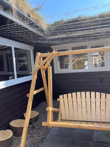 kaoglen Wild-Hot tub-Cairngorms-Pet Friendly Lodge in Scotland