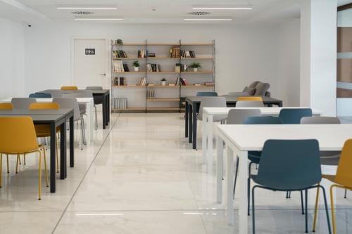 micampus Avenida del Puerto - Residencia de Estudiantes Hotel in Valencia