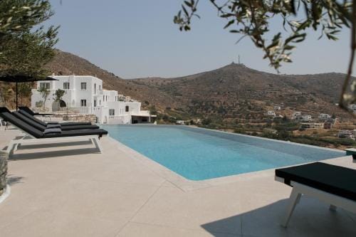 WOW Panoramic View Deluxe Villas Hotel in Naxos, Naxos and Lesser Cyclades, Greece