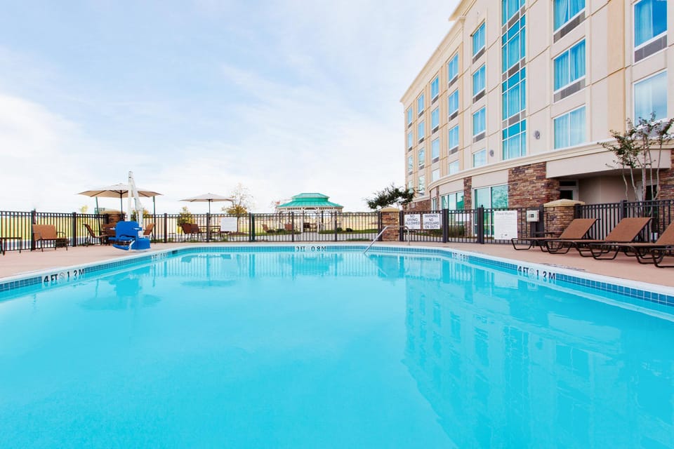 Holiday Inn Express Hotel & Suites Jackson Northeast By IHG Hotel in Jackson
