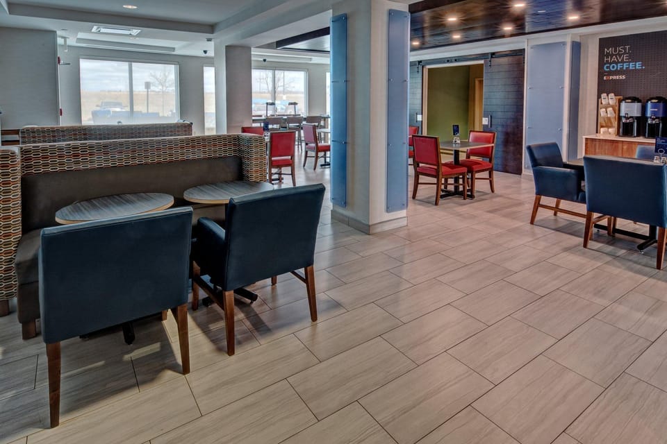 Holiday Inn Express Hotel & Suites Jackson Northeast By IHG Hotel in Jackson