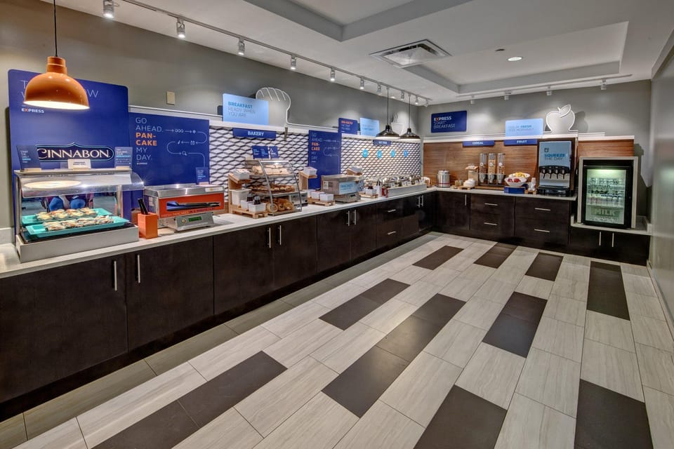 Holiday Inn Express Hotel & Suites Jackson Northeast By IHG Hotel in Jackson