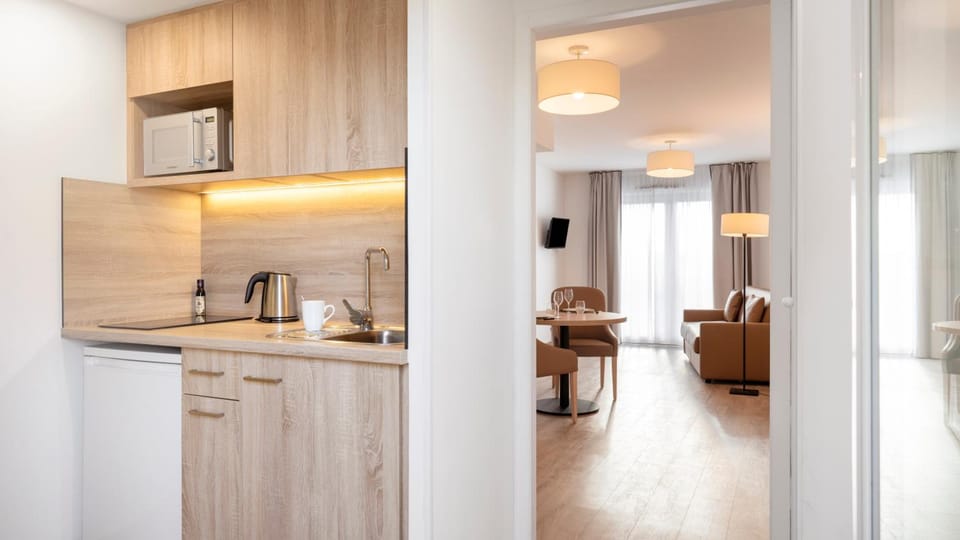 Residhome Dijon Cite Des Vignes Hotel in Dijon