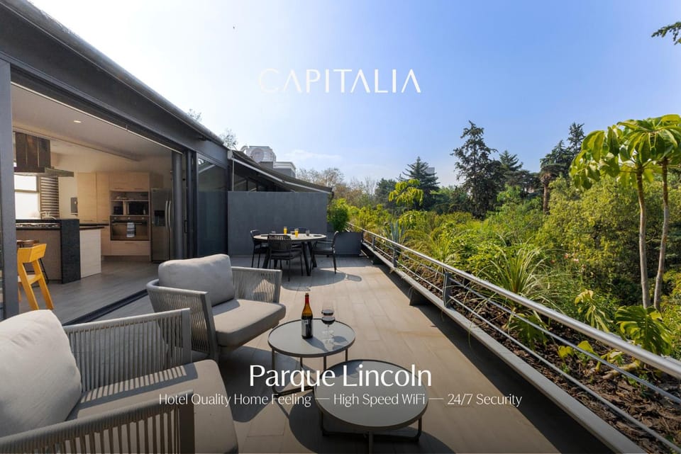 Capitalia Parque Lincoln Hotel in Mexico City