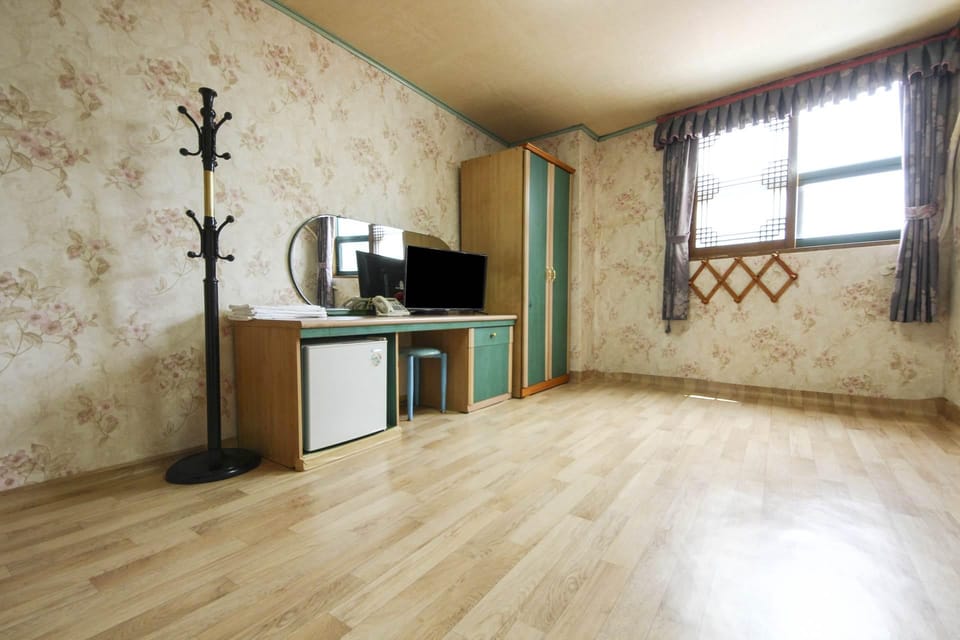 Hongcheon River Motel in Gyeonggi-do