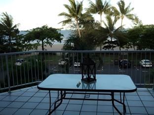 The Beach Place Apartment hotel in Cairns