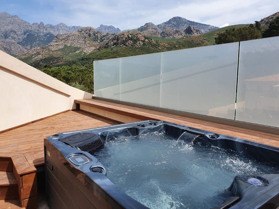 Hotel Casale Olmia Hotel in Corsica