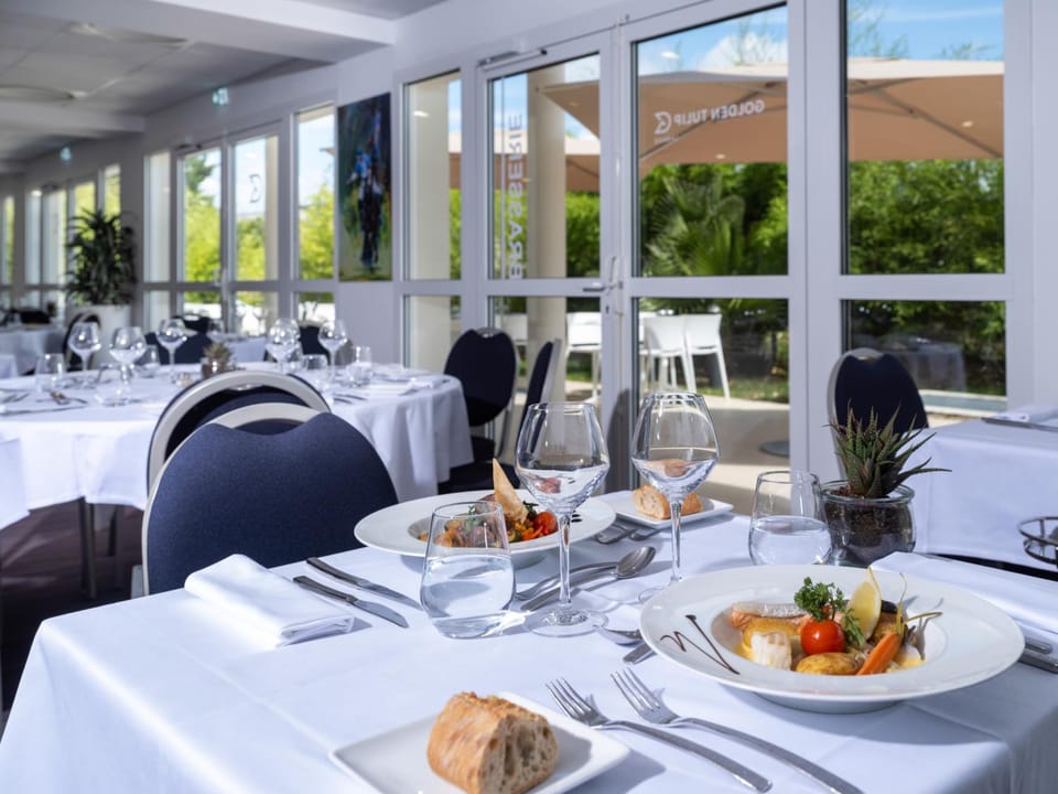 GOLDEN TULIP LA BAULE HÔTEL & RESIDENCE  Hotel in La Baule-Escoublac