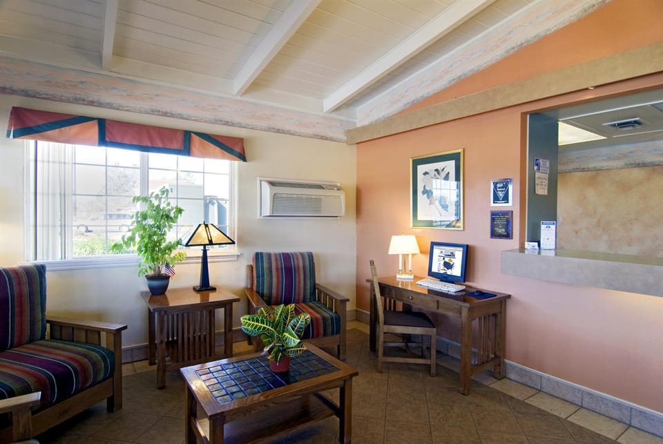 Americas Best Value Inn & Suites Oroville Motel in Oroville