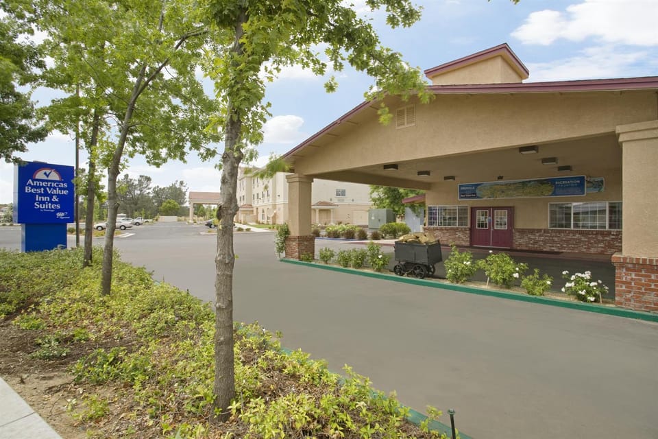 Americas Best Value Inn & Suites Oroville Motel in Oroville