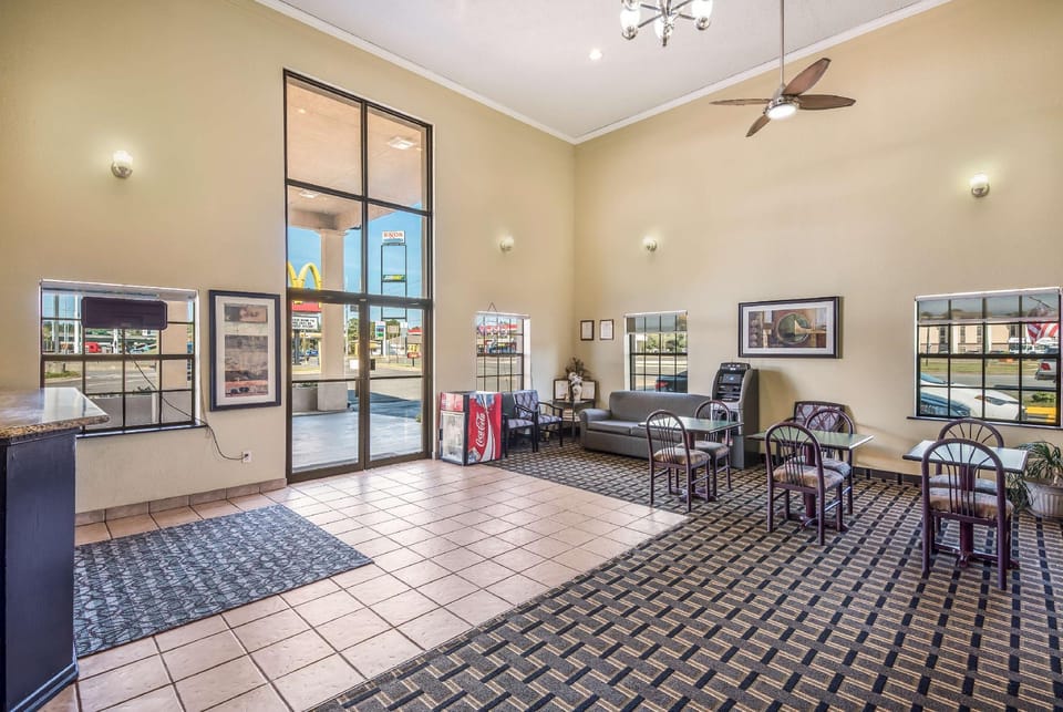 Americas Best Value Inn & Suites Arkadelphia Motel in Arkansas