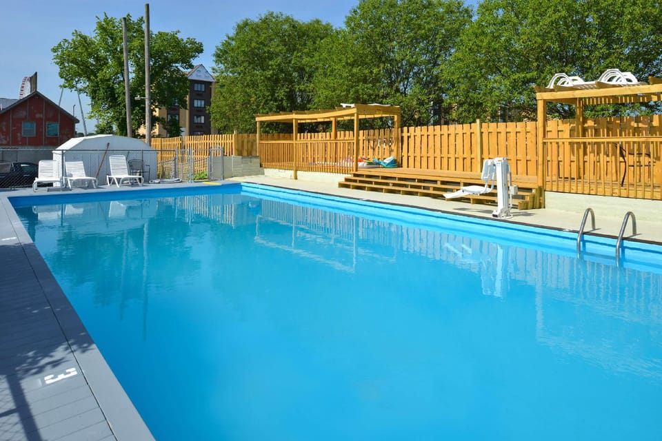 Americas Best Value Inn & Suites Branson - Near the Strip Motel in Branson