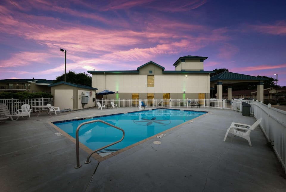 Quality Inn Jacksonville near Little Rock Air Force Base Hotel in Arkansas