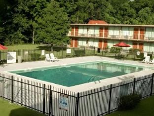 Express Inn & Suites Motel in Texas