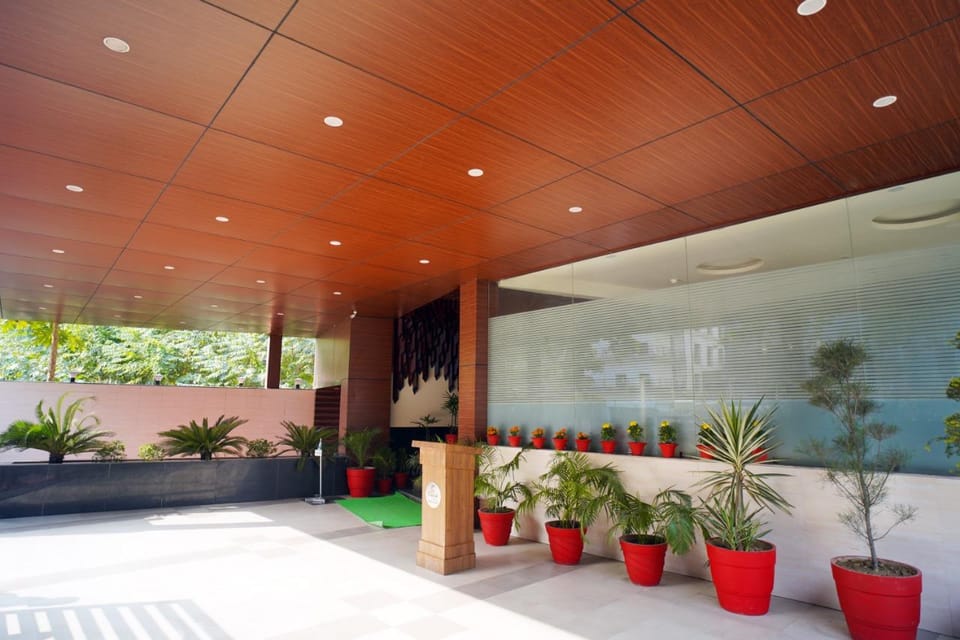Hotel Classio Collection Hotel in Lucknow