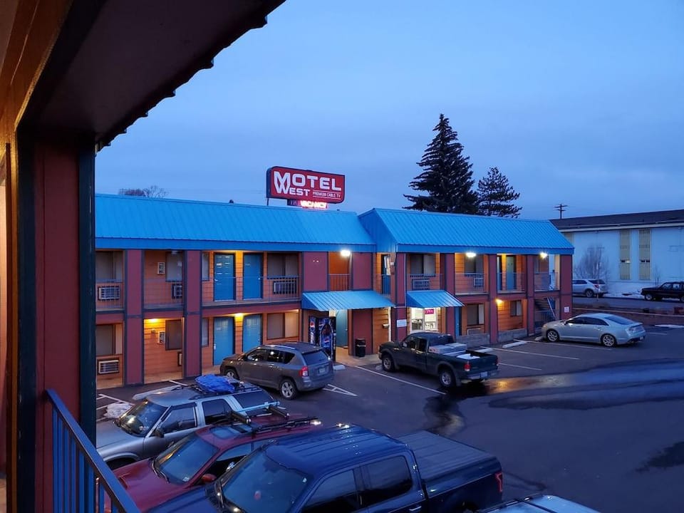 Motel West Motel in Bend