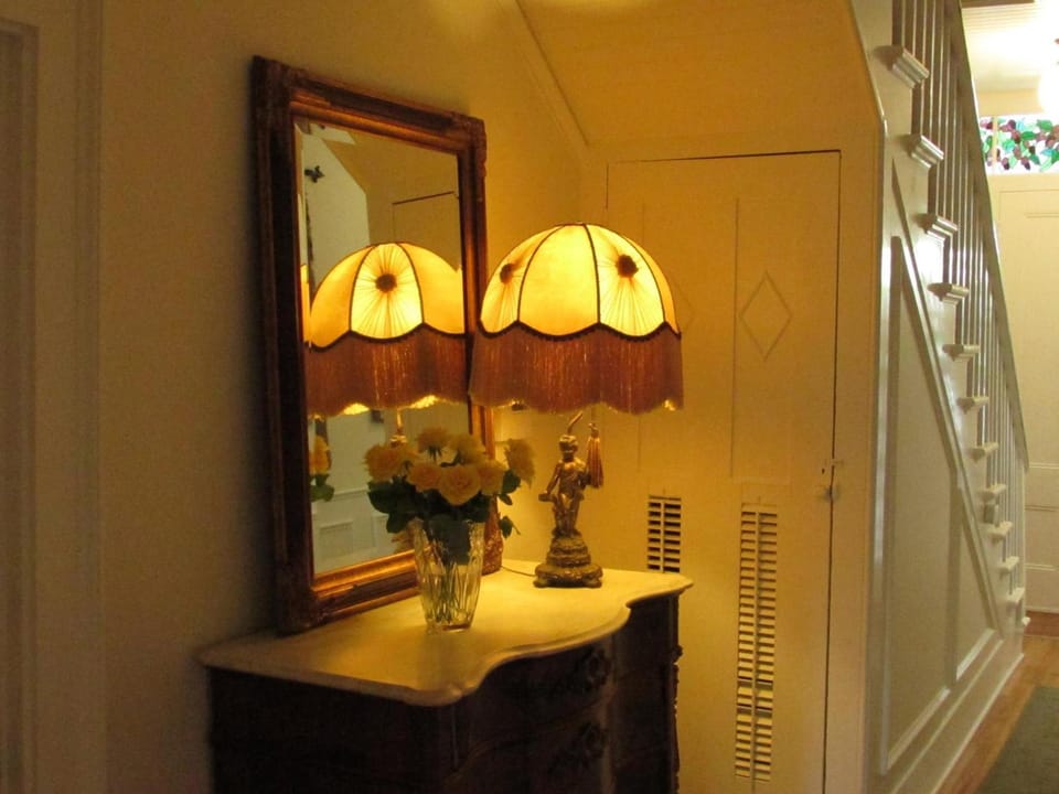 Olallieberry Inn Bed and Breakfast Hotel in Cambria