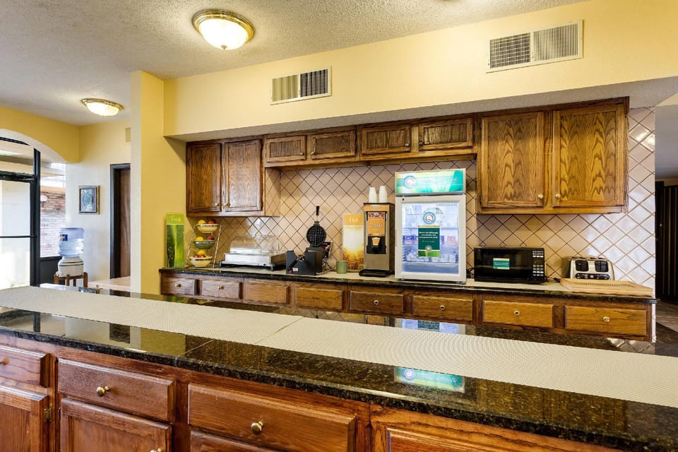 Quality Inn Blytheville Hotel in Blytheville