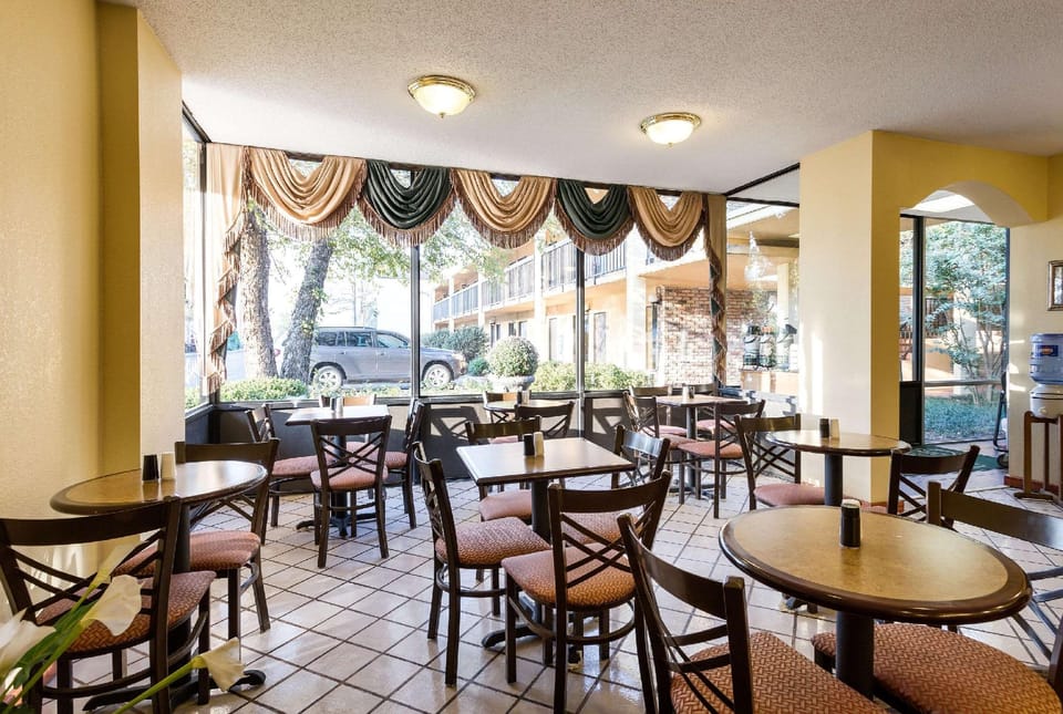 Quality Inn Blytheville Hotel in Blytheville