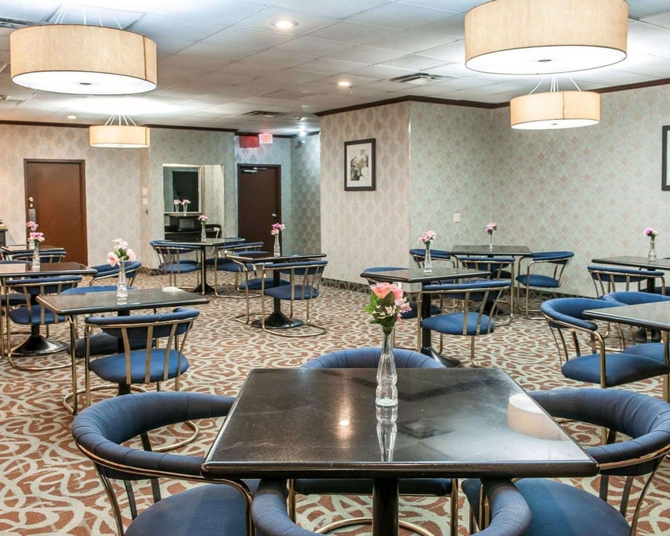 Quality Inn Terre Haute University Area Hotel in Terre Haute