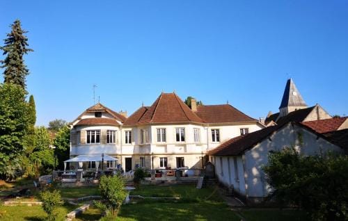 L'Atelier du Ru Hotel in Île-de-France