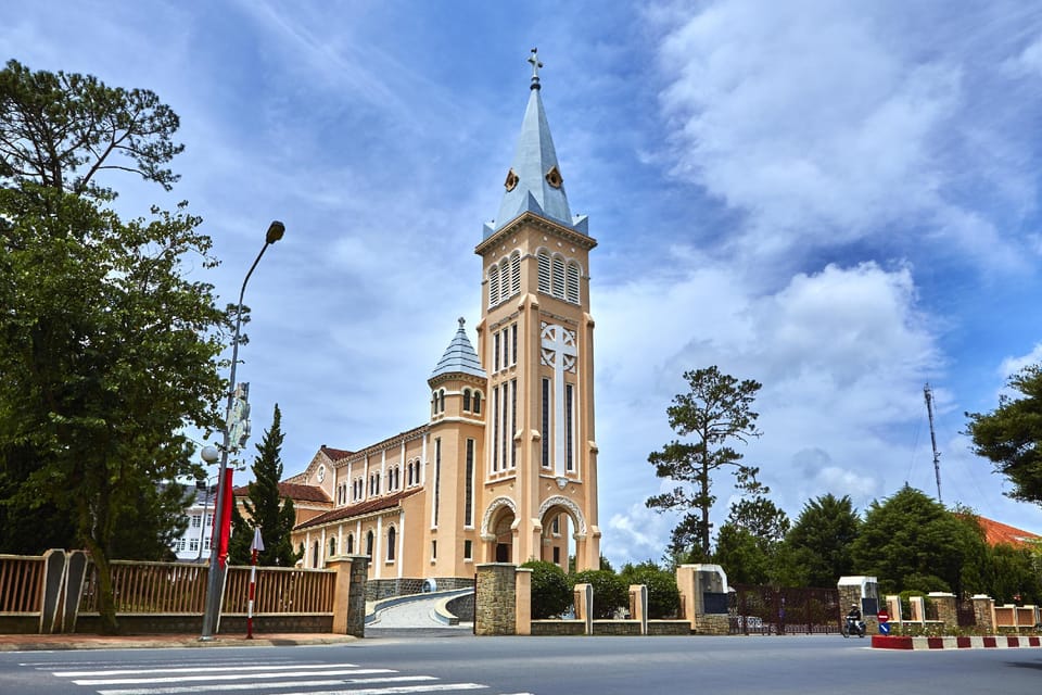 Ti Ri House Hotel in Dalat
