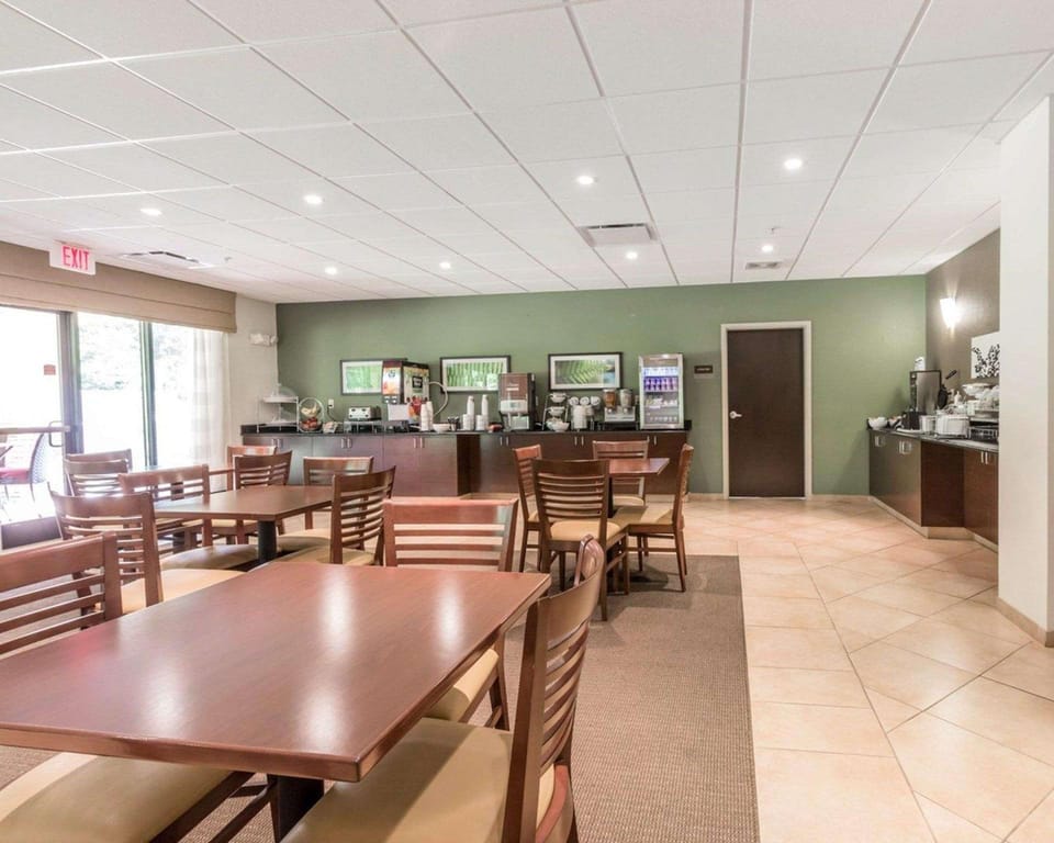 Sleep Inn & Suites Middlesboro Hotel in Tennessee