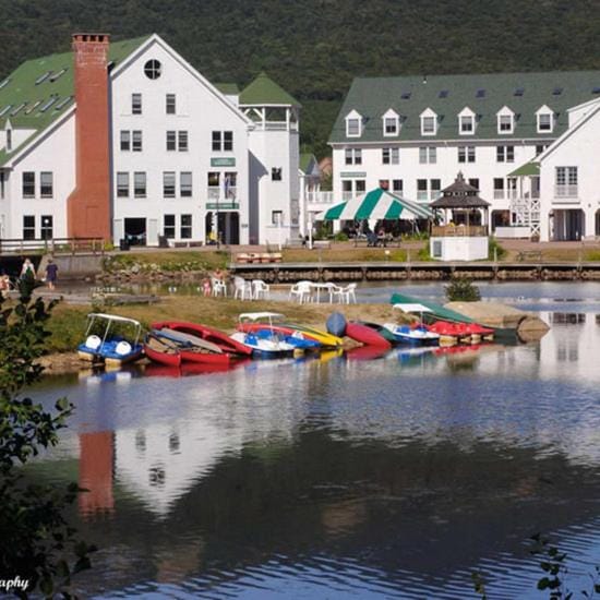 Snowy Owl Inn Hotel in Waterville Valley