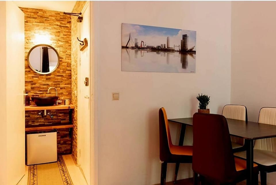 Recharge Hostel Hostel in Rotterdam