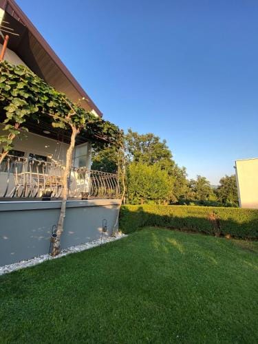 MIR Hotel in Federation of Bosnia and Herzegovina