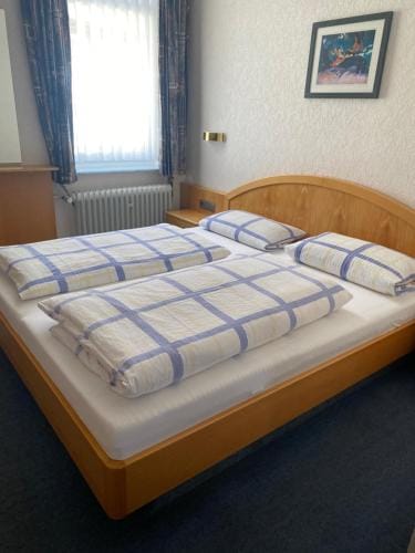 Gasthof/Pizzeria Hirsch Hotel in Baden-Württemberg