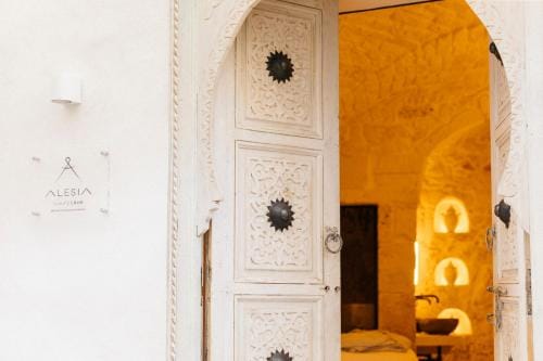 Alesia Luxury Cave Hotel in Ostuni