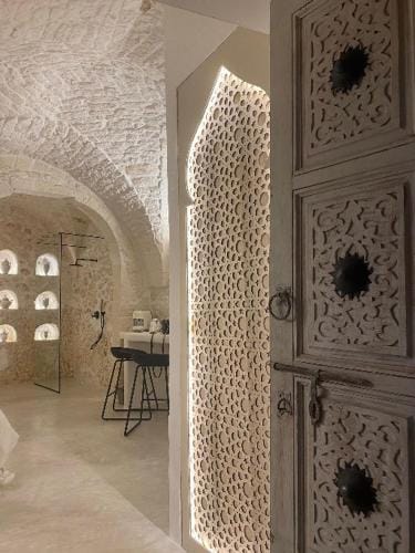 Alesia Luxury Cave Hotel in Ostuni