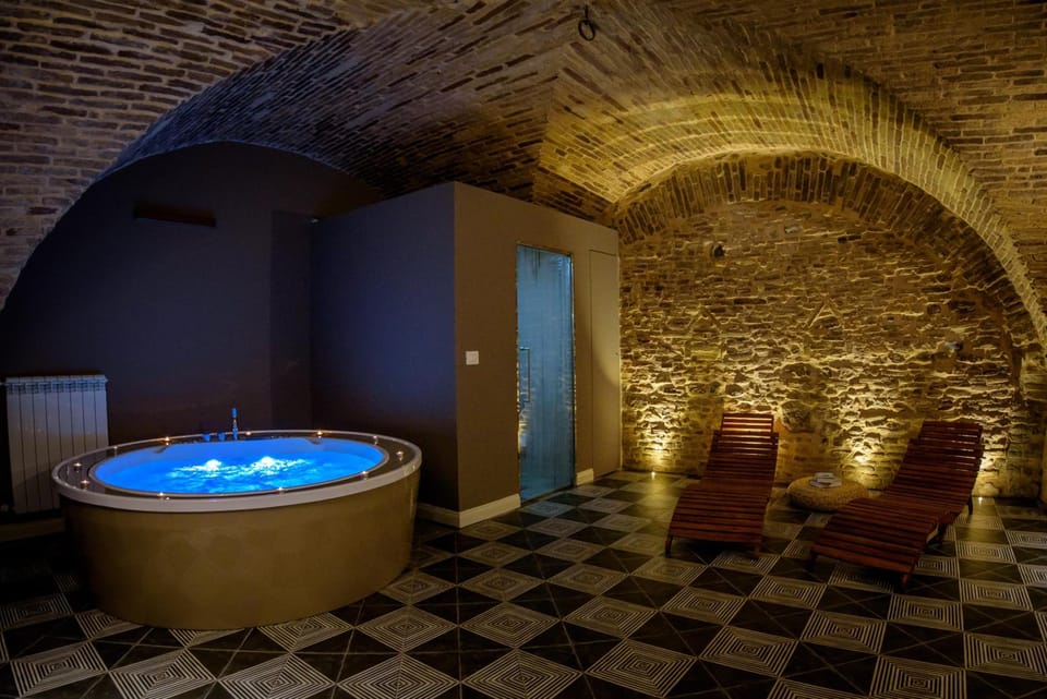 Marie Claire Apartments & Spa Hotel in Vasto