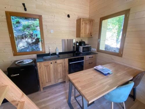 Chalet l'Empreinte Lodge in Saint-Étienne-de-Tinée