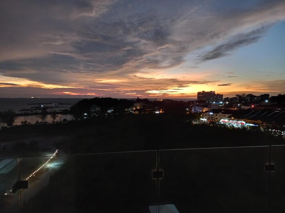 Sunset View 969 PD Waterfront Hotel in Port Dickson