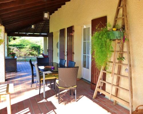 Au Coeur Des Arbres Hotel in Provence-Alpes-Côte d'Azur