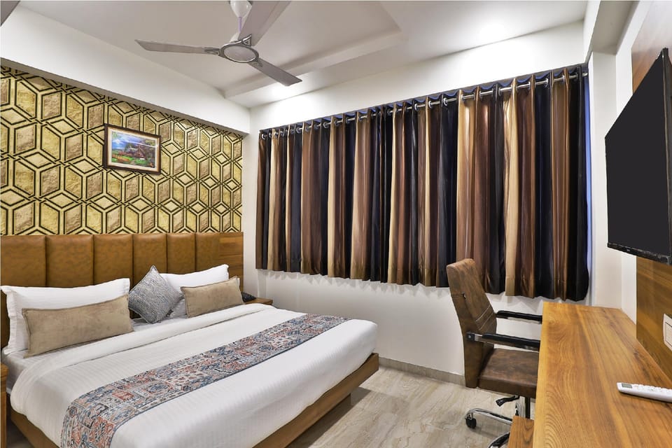 Hotel Red Rose Guest House Hotel in Ahmedabad