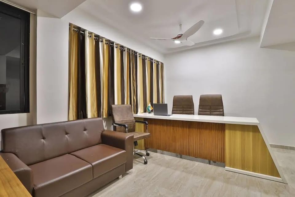 Hotel Red Rose Guest House Hotel in Ahmedabad