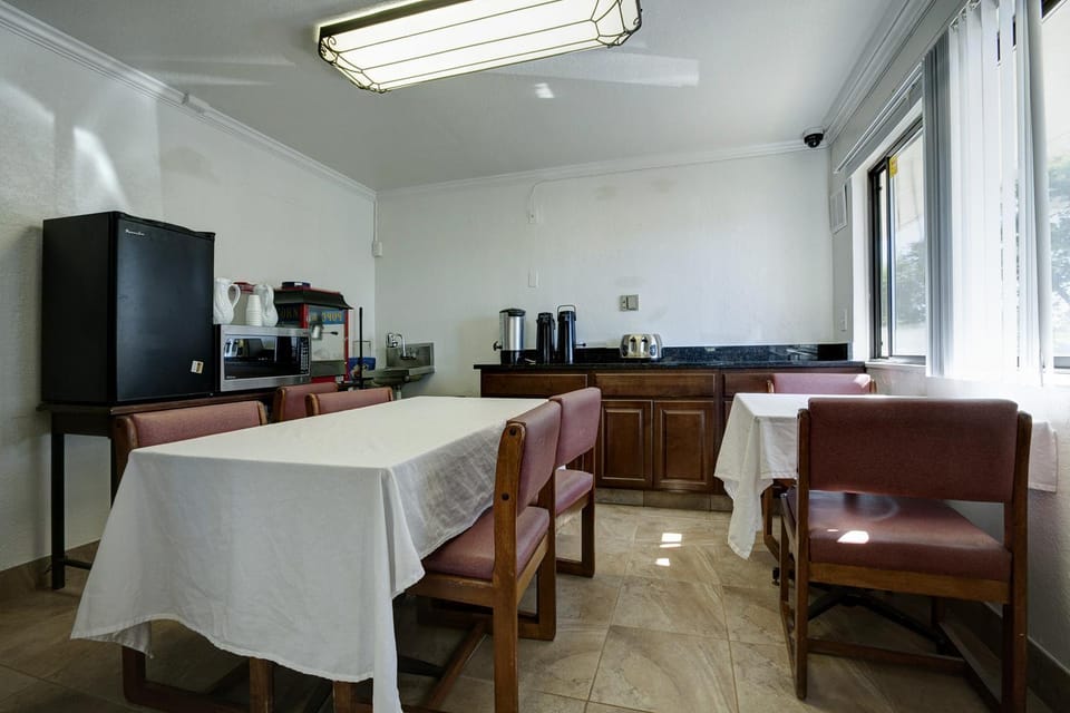 Coffee shop